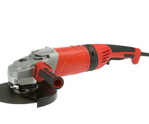 Studio shot horizontal.